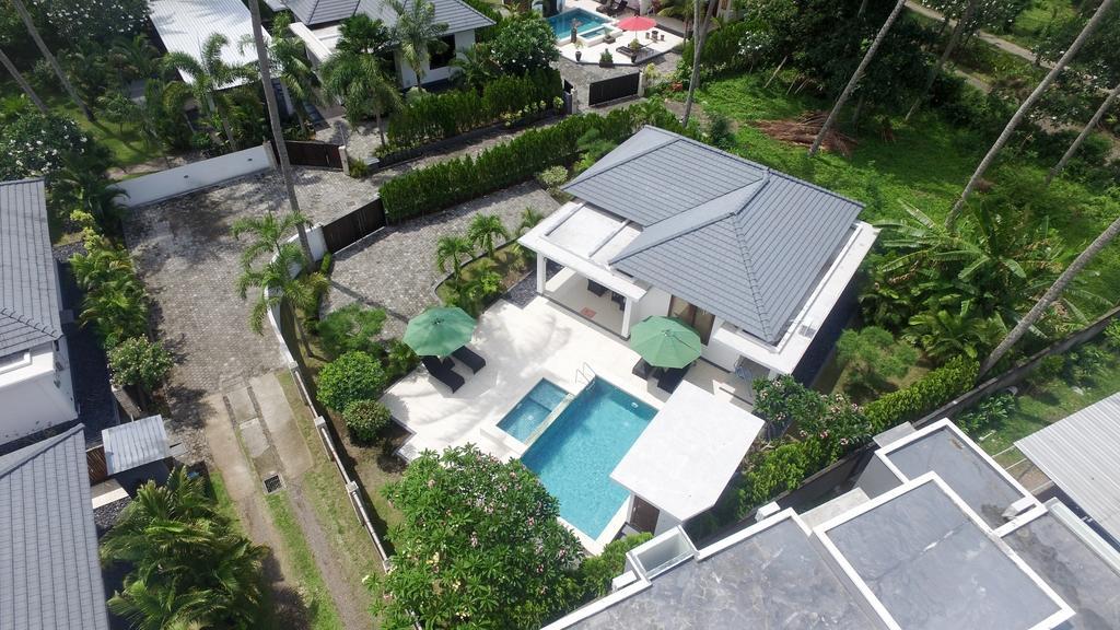 Dream Estate Resort Senggigi Exterior foto