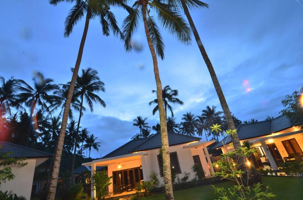 Dream Estate Resort Senggigi Exterior foto